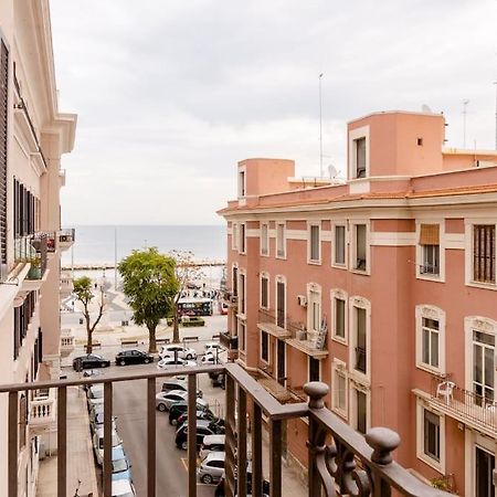 Casa Jole, Appartamento In Centro باري المظهر الخارجي الصورة